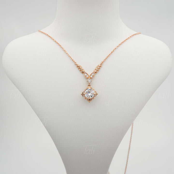 Buğday basağı aura beyaz topaz pırlanta vintage altın kolye  önden görüntüsü wheat aura white topaz diamond solid gold vintage necklace front view