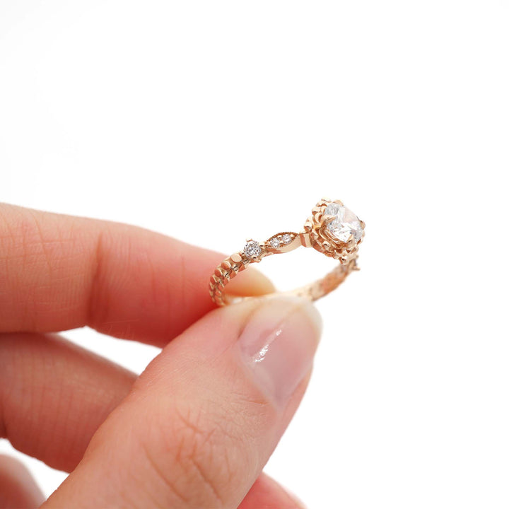 Buğday basağı aura beyaz topaz pırlanta vintage altın yüzük  yüzük bandı detayı wheat aura white topaz diamond solid gold vintage ring band detail