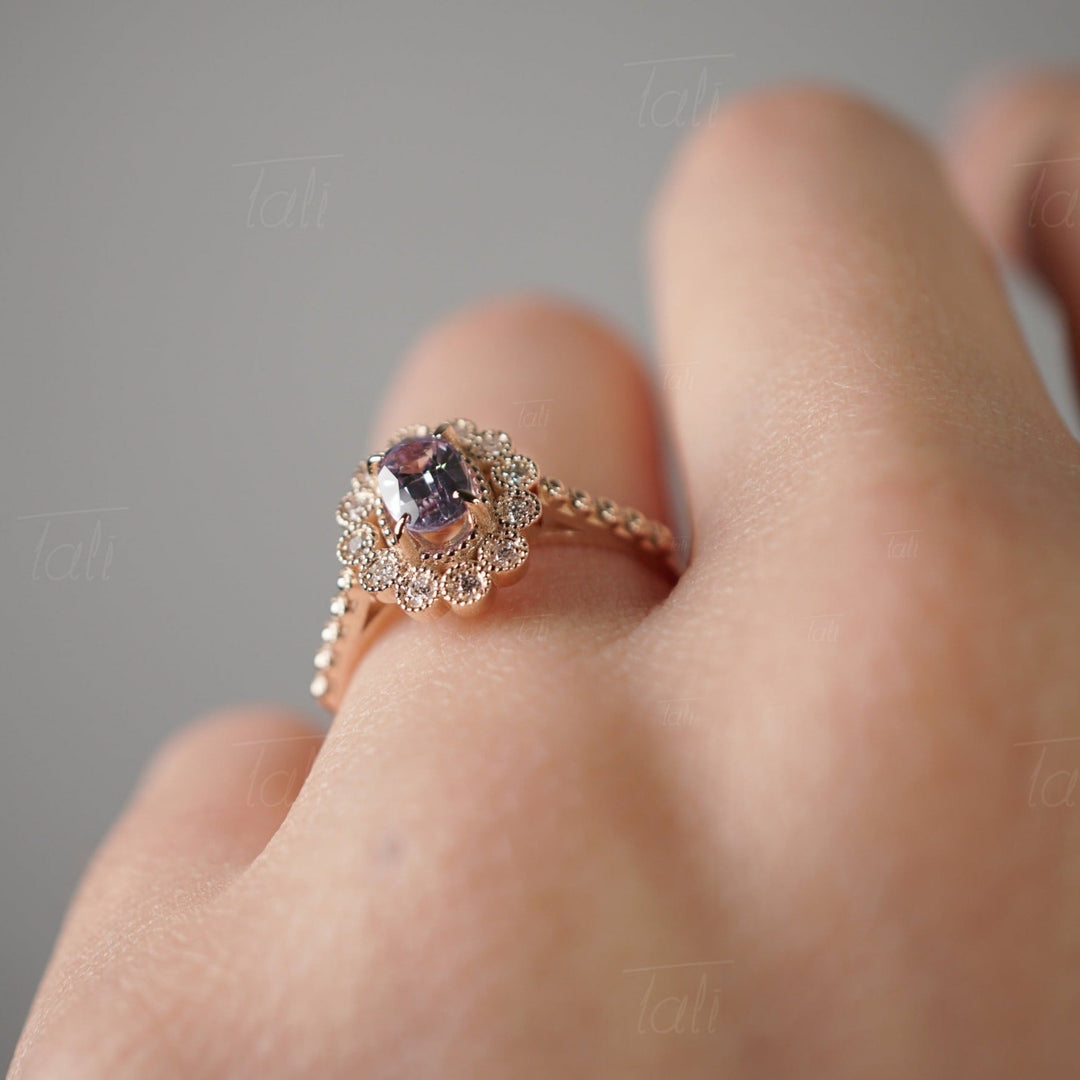 Halo Vintage Aleksandrit Pırlanta Altın Yüzük, Halo Vintage Alexandrite Diamond Gold Ring