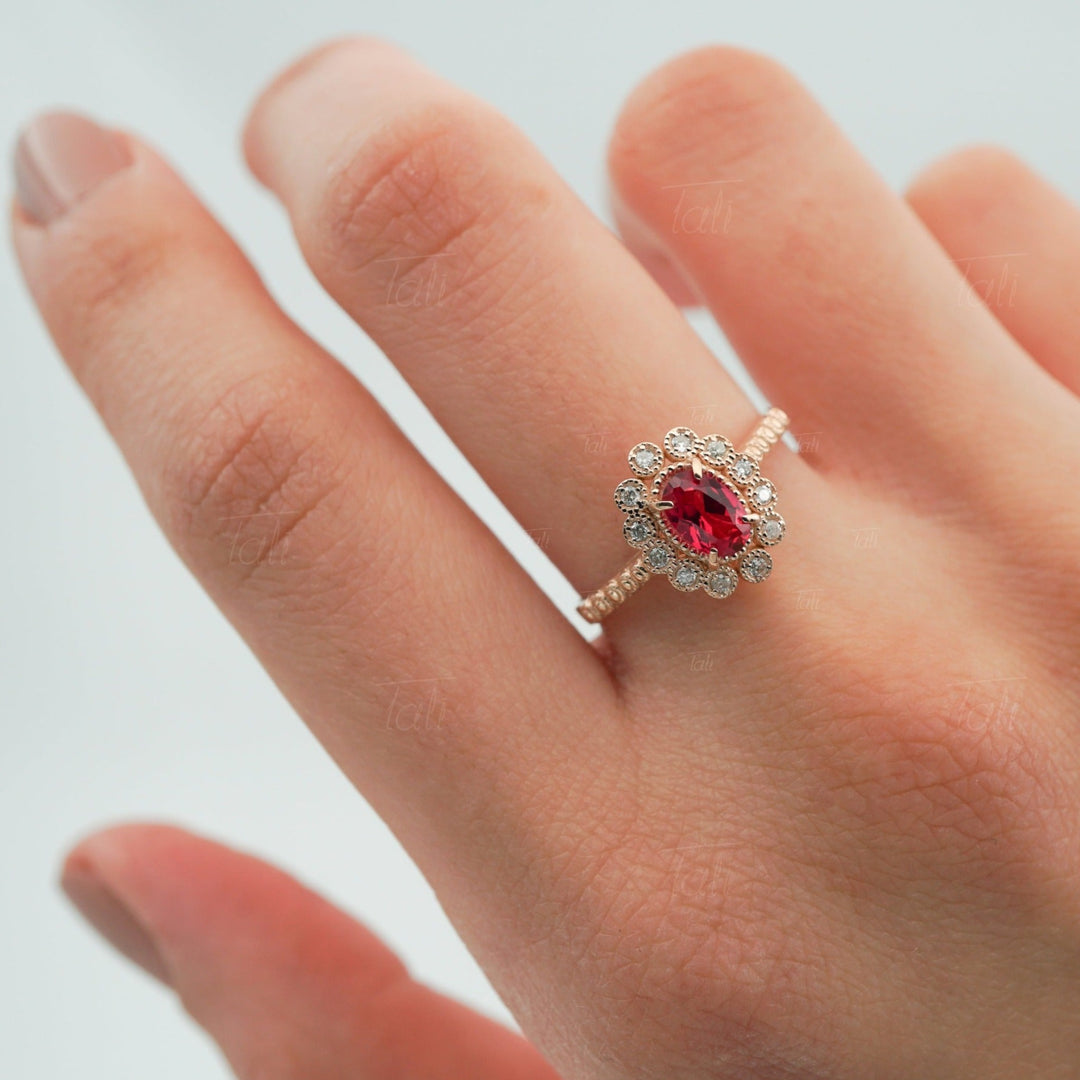 Halo Vintage Yakut Pırlanta Altın Yüzük, Halo Vintage Ruby Diamond Gold Ring