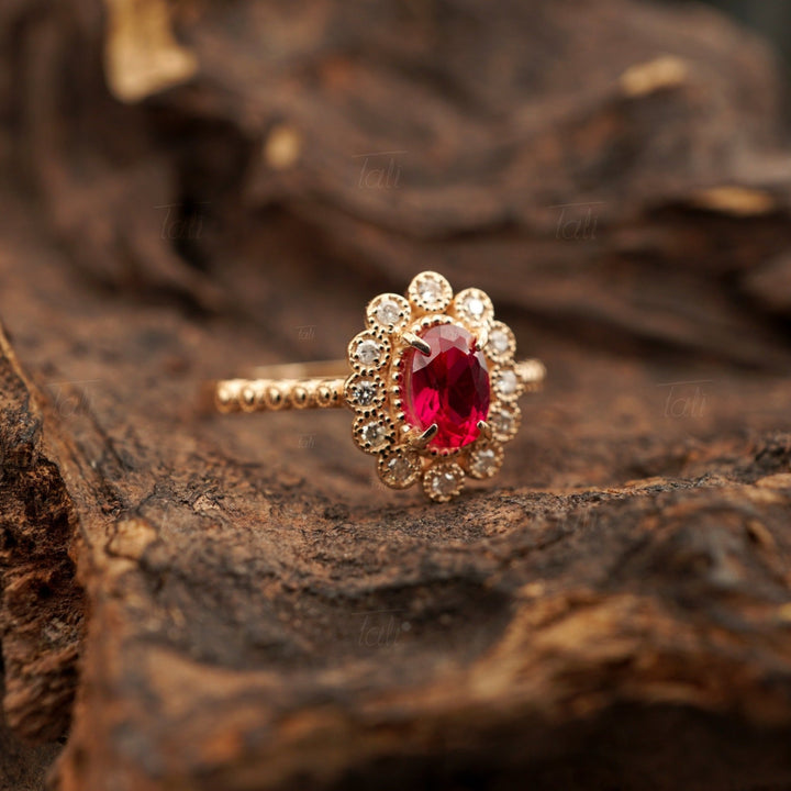 Halo Vintage Yakut Pırlanta Altın Yüzük, Halo Vintage Ruby Diamond Gold Ring