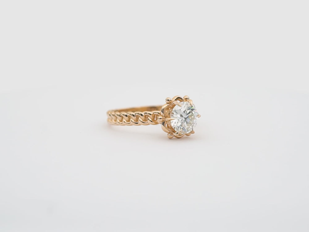 Lone Vintage White Topaz Solitaire Gold Ring, Lone Vintage White Topaz Solitaire Gold Ring  